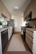 Above 7th Apartments in Upland, CA - Foto de edificio - Building Photo