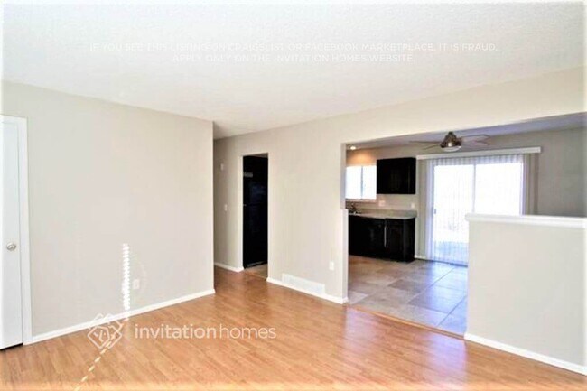 1686 Cottonwood St in Broomfield, CO - Foto de edificio - Building Photo