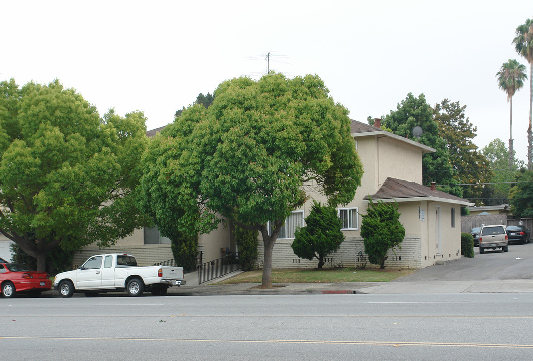 Christopher Apartments in San Jose, CA - Building Photo