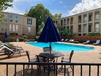 4633 Wild Indigo St - 32