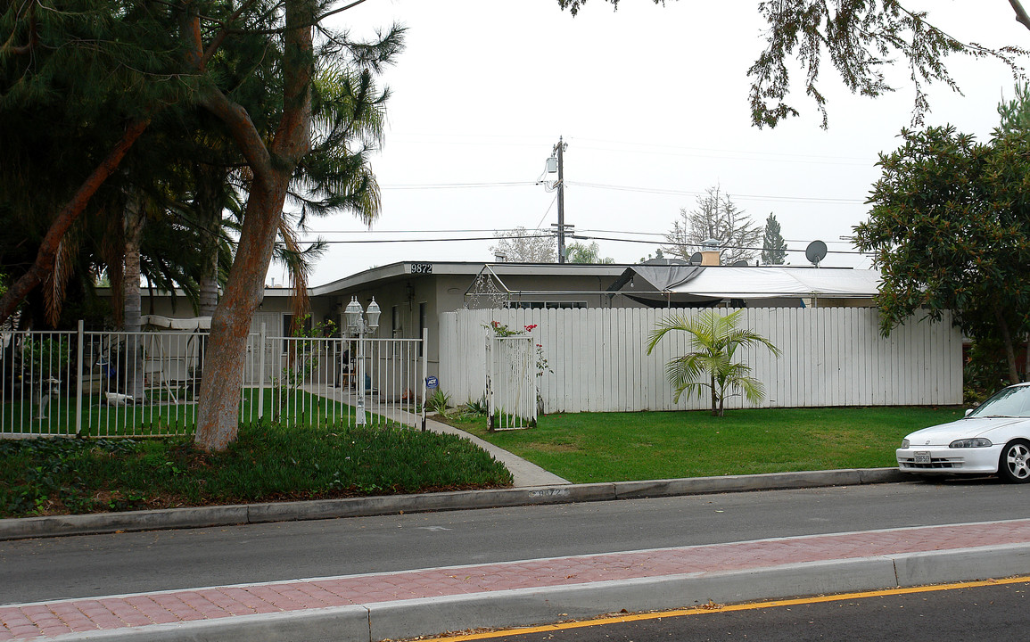 9872 Belfast Dr in Garden Grove, CA - Building Photo