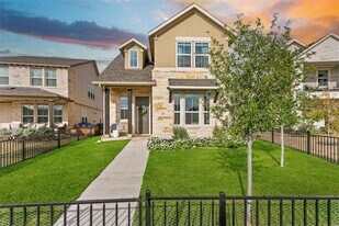 376 Lost Mine Peak Ln in Dripping Springs, TX - Building Photo