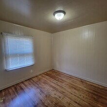 340 N Colorado Ave in Indianapolis, IN - Building Photo - Building Photo