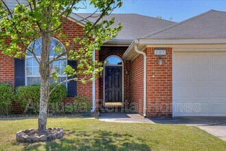 207 Taylor Cir in Grovetown, GA - Building Photo - Building Photo