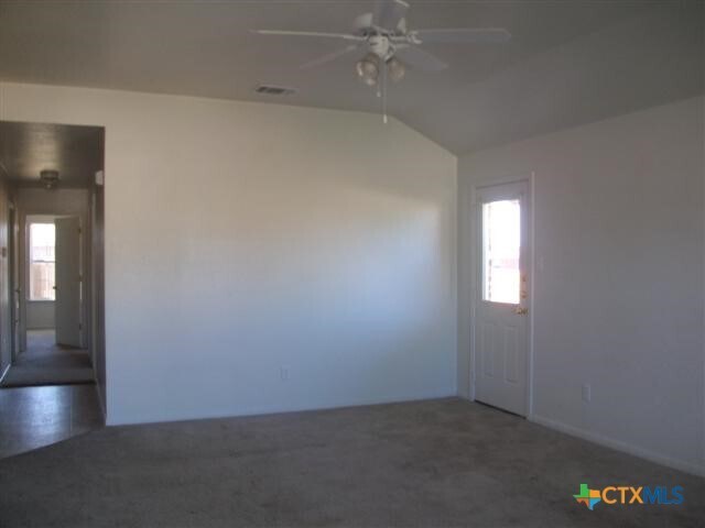 408 Dale Ave in Nolanville, TX - Building Photo