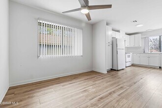 2678 La Paloma Cir in Thousand Oaks, CA - Building Photo - Building Photo