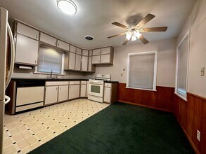 21 Verona Ave in Battle Creek, MI - Building Photo - Building Photo