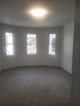 112 W 38th St in Norfolk, VA - Building Photo - Building Photo