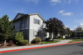 StoneBriar Apartments in Bend, OR - Foto de edificio - Building Photo