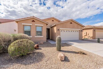 2623 E San Mateo Dr in Casa Grande, AZ - Building Photo - Building Photo