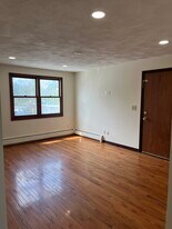 77 Star St, Unit 3 in Pawtucket, RI - Building Photo