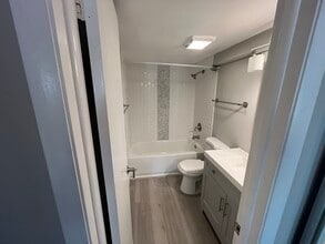 733 SE 1st Way in Deerfield Beach, FL - Building Photo - Building Photo