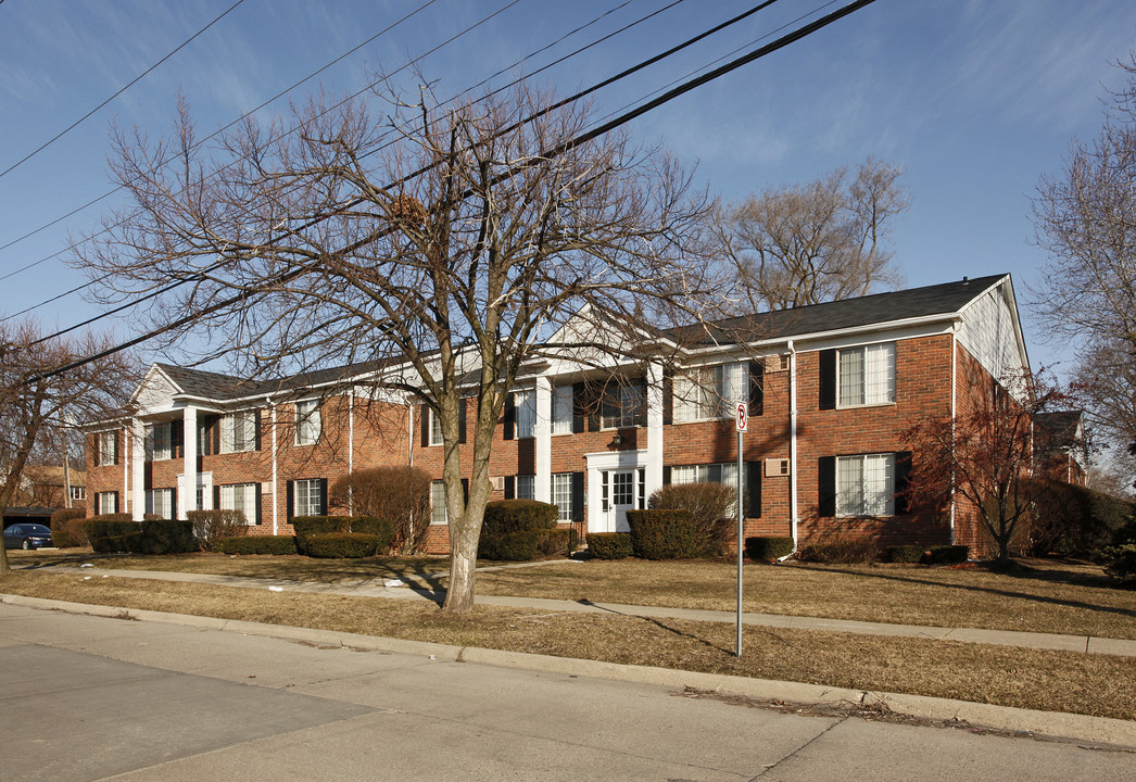 Medford Place Apartments in Royal Oak, MI - Foto de edificio