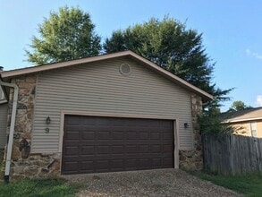 9 Coronado Cove in Maumelle, AR - Building Photo - Building Photo