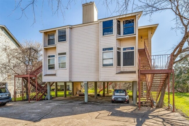 5303 Indio Cove, Unit D in Austin, TX - Building Photo - Building Photo