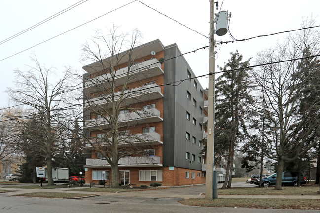 444 Connaught St in Kitchener, ON - Building Photo - Building Photo