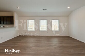 5238 Eagleton Dr in Rosenberg, TX - Foto de edificio - Building Photo