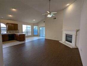 6333 Melanie Dr in Fort Worth, TX - Building Photo - Building Photo