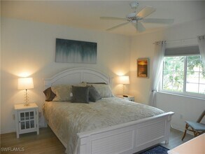 218 Gabriel Cir in Naples, FL - Building Photo - Building Photo