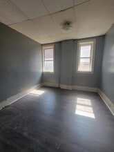 72 Lincoln Way W in Chambersburg, PA - Building Photo - Building Photo