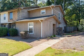 1682 Wynndowne Trail in Smyrna, GA - Building Photo - Building Photo