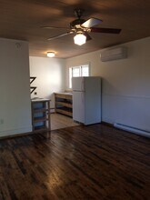 1006 Mt Tabor Rd, Unit Apt. 2 in Blacksburg, VA - Foto de edificio - Building Photo