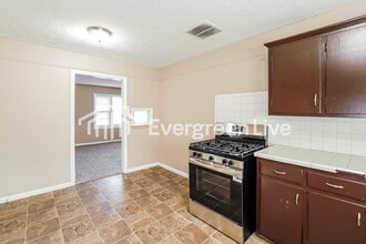 6629 Parkview Ave in Kansas City, KS - Building Photo - Building Photo