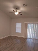 9 Pony Express Dr in Palm Coast, FL - Building Photo - Building Photo