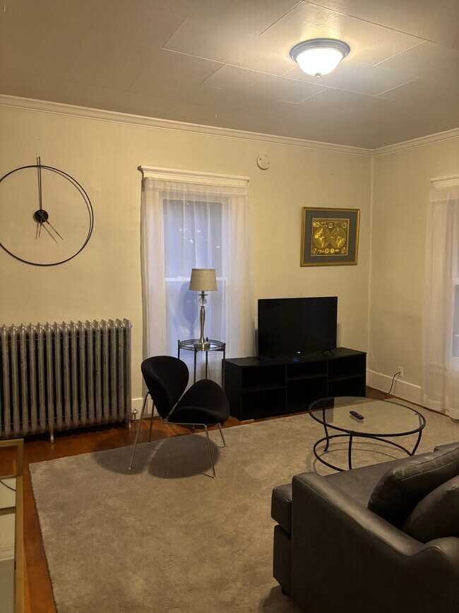 78 Winter St, Unit 2 lewiston in Lewiston, ME - Building Photo - Building Photo