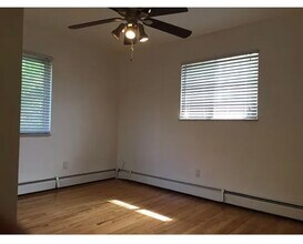 475 S Adams Rd, Unit 22 in Birmingham, MI - Building Photo - Building Photo