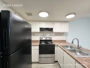 4961 S Park Ave in Tucson, AZ - Building Photo - Building Photo