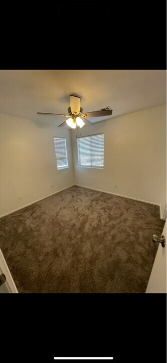 1367 E 10th Pl in Casa Grande, AZ - Building Photo