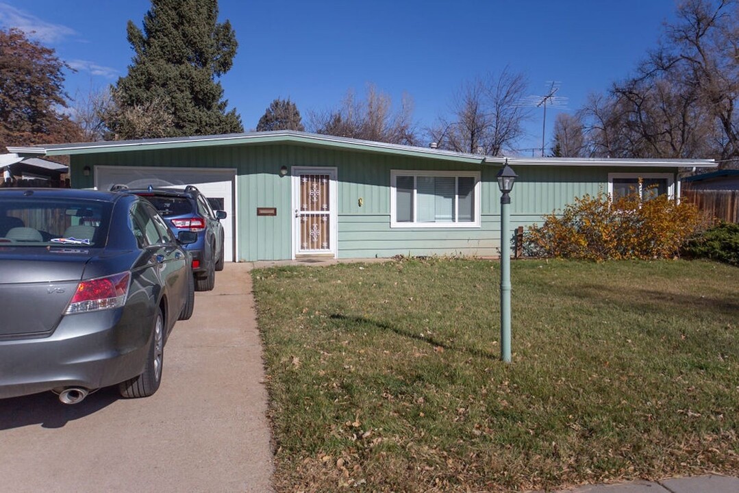 830 Balsam Ln in Fort Collins, CO - Building Photo