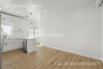 6402 Shane Pl in San Diego, CA - Building Photo - Building Photo