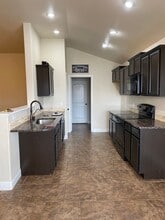 900 E 96th St in Odessa, TX - Building Photo - Building Photo