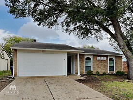 551 Oldbridge Dr in Allen, TX - Building Photo