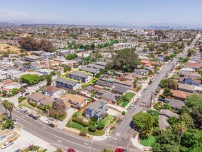 4151 Udall St in San Diego, CA - Building Photo - Building Photo