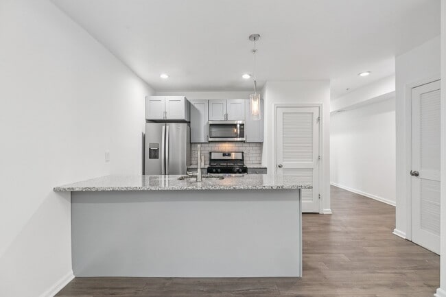 2227 E Cumberland St in Philadelphia, PA - Building Photo - Building Photo