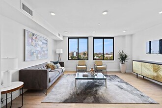 136-144 Summit Ave in Jersey City, NJ - Foto de edificio - Building Photo