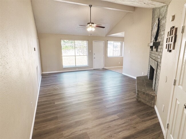 15822 Baybriar Dr in Missouri City, TX - Building Photo - Building Photo