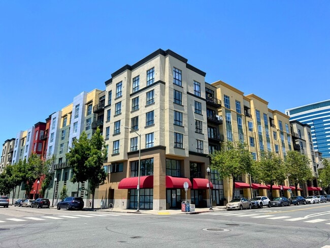 585 9th St, Unit 622
