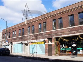 2651 N Milwaukee Ave in Chicago, IL - Building Photo
