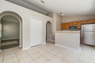 6434 Tabogi Trail in Wesley Chapel, FL - Foto de edificio - Building Photo