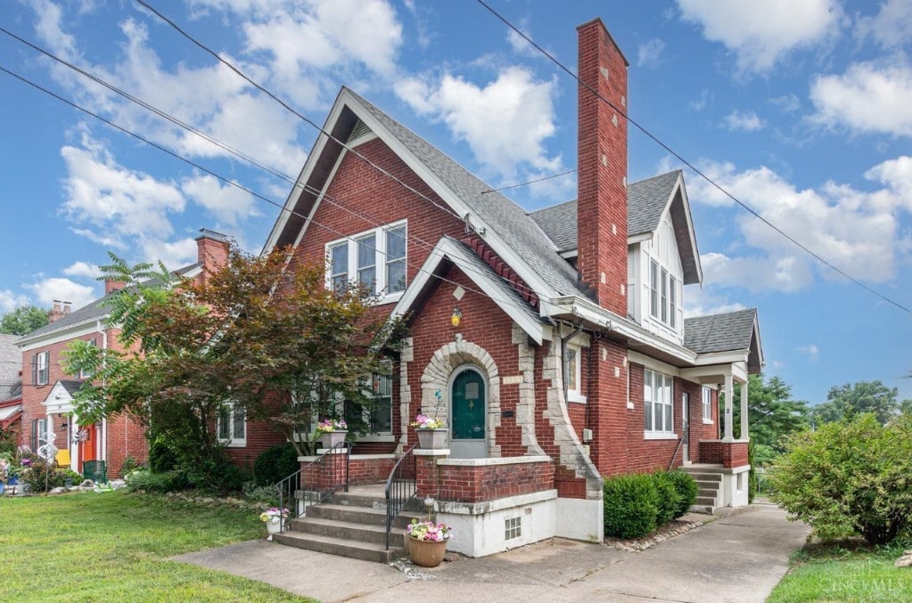 3315 Renfro Ave, Unit Unit #2 in Cincinnati, OH - Building Photo