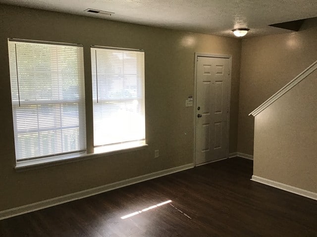 5622 Decatur Ridge Dr in Indianapolis, IN - Building Photo - Building Photo