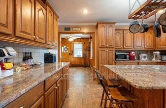 290 W Ridge St in Wytheville, VA - Building Photo - Building Photo