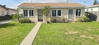 13109 Barlin Ave in Downey, CA - Building Photo