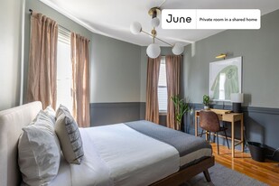 Room in Shared 4 bed/1 bath home, Unit D in Boston, MA - Building Photo