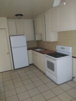 2139 Spring Park Rd, Unit #4 in Jacksonville, FL - Building Photo
