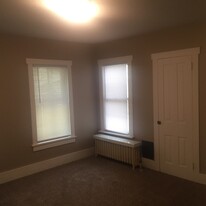 513 Reagan St, Unit 513 Reagan St in Sunbury, PA - Building Photo
